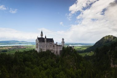 Neuschwanstein Şatosu Fussen Bavyera yakınındaki sarayıdır