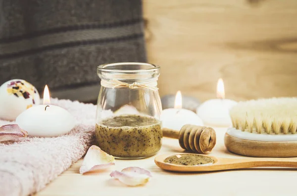 Selektivt Fokus Bastu Honung Skrubb Skrubba Honung Och Kaffe Blandning — Stockfoto