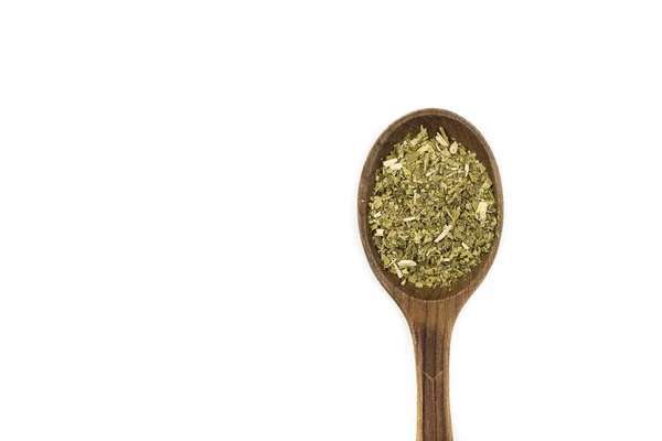 Yerba Mate Tea Houten Lepel Geïsoleerd Wit Gedroogde Yerba Mate — Stockfoto