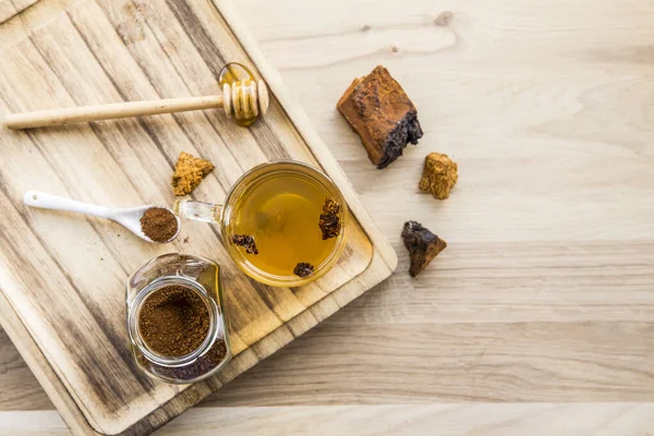 Flache Lageansicht Wilder Natürlicher Chaga Pilz Inonotus Obliquus Pulver Glas — Stockfoto