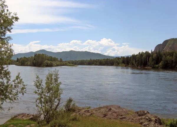 Sungai Yenisey. Indah sungai Siberia — Stok Foto