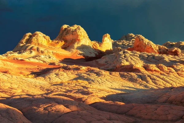 Arizona paisagem no pôr do sol dourado, bolso branco, AZ . — Fotografia de Stock