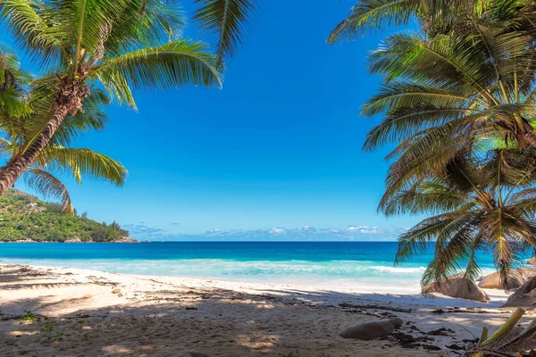 The Beautiful Anse Intendance beach on Mahe island, Seychelles. — Stock Photo, Image