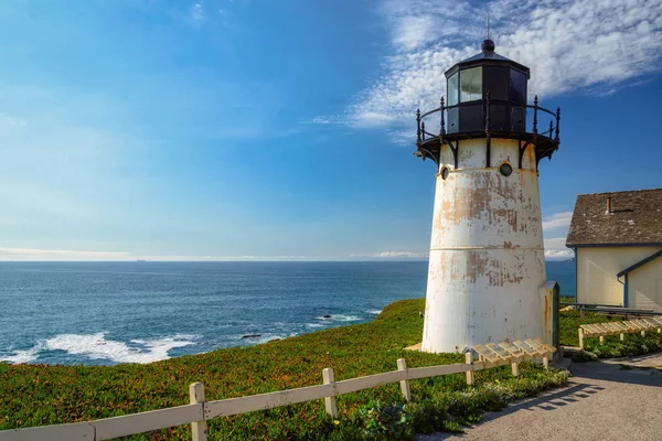 California Lighthouse in de buurt van San Francisco. — Stockfoto