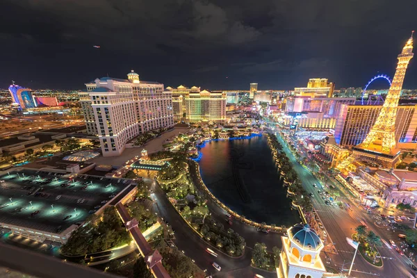 Letecký pohled na Las Vegas Strip v noci — Stock fotografie