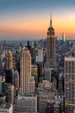 New York Şehri gün batımında ufuk çizgisi