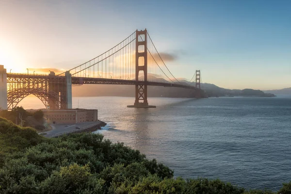 Мост Золотые ворота на Сансет в Сан-Франциско — стоковое фото