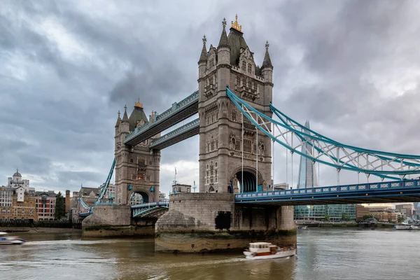 Γέφυρα Tower Στο Λυκόφως Του Λονδίνου Αγγλία Ηνωμένο Βασίλειο — Φωτογραφία Αρχείου