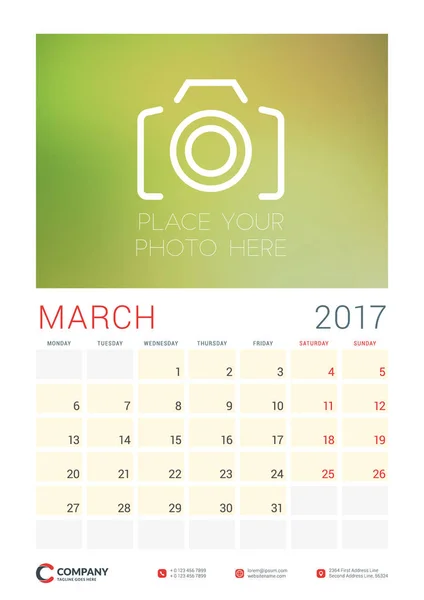 Plantilla de planificador de calendario de pared para 2017 Año. Marzo. Plantilla de diseño vectorial con lugar para la foto. La semana comienza el lunes. Orientación al retrato — Vector de stock