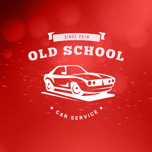 Oldtimer logo, embleem, badge. Service auto reparatie, ontwerpelementen voor embleem en auto-club racing. Vectorillustratie. Wit op abstracte kleur achtergrond — Stockvector
