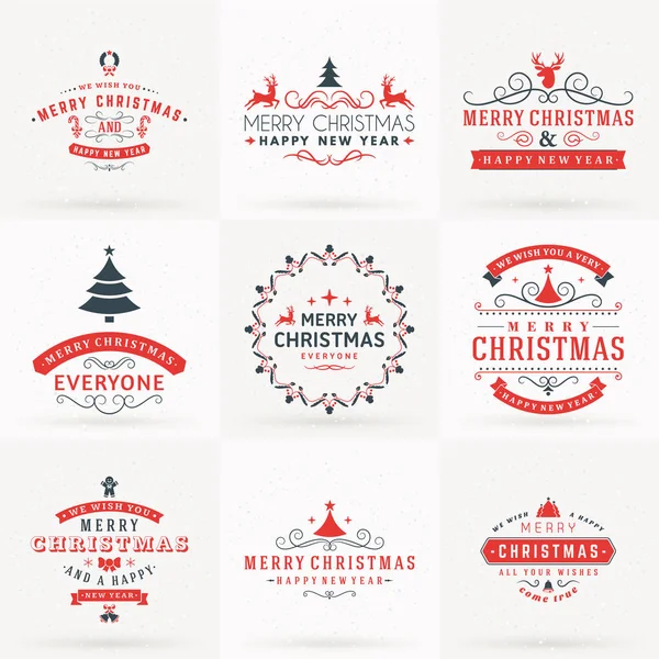 Set van vrolijke Kerstmis en gelukkig Nieuwjaar decoratieve Badges voor Greetings Cards of uitnodigingen. Vectorillustratie in rode en grijze kleuren — Stockvector