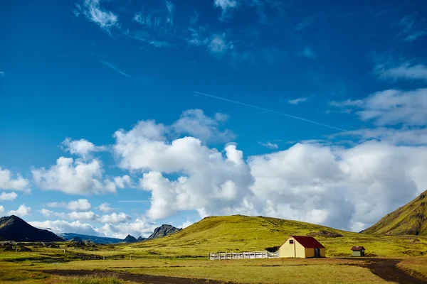 İzlanda 'daki ev — Stok fotoğraf