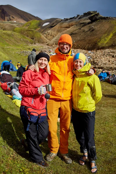 Turister som reser på semester — Stockfoto