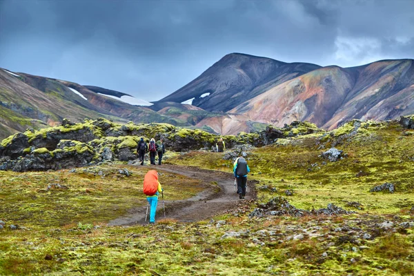 Wanderer in den Bergen — Stockfoto