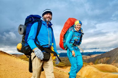 yürüyüşçüler dağlarda, İzlanda