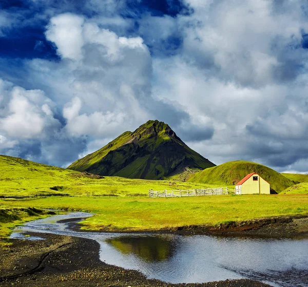 İzlanda da trekking — Stok fotoğraf