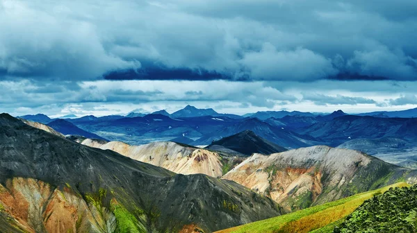 Valley National Park vid Landmannalaugar på Island — Stockfoto