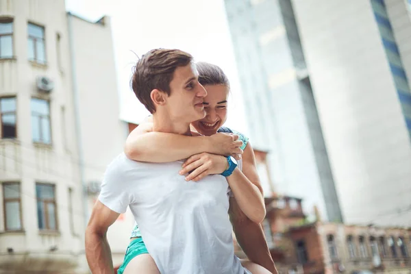 Young people, couple with bicycles on the street — Stock Photo, Image