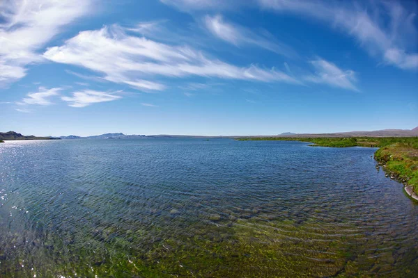 Panoramiczny widok na jeziora Thingvallavatn w Parku Narodowego Thingvellir tne — Zdjęcie stockowe