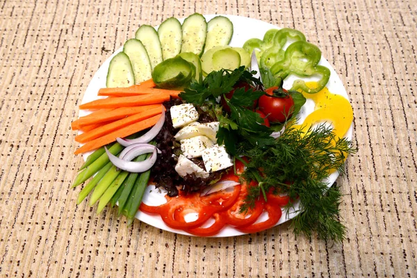 Geleneksel Romanya yemekleri için menü