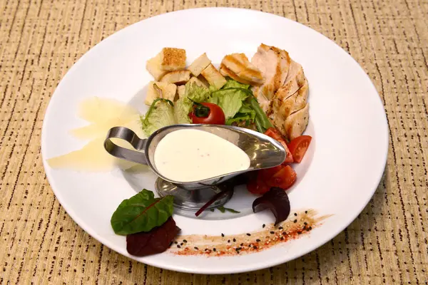 Geleneksel Romanya yemekleri için menü