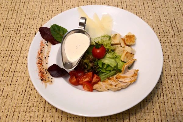 Geleneksel Romanya yemekleri için menü