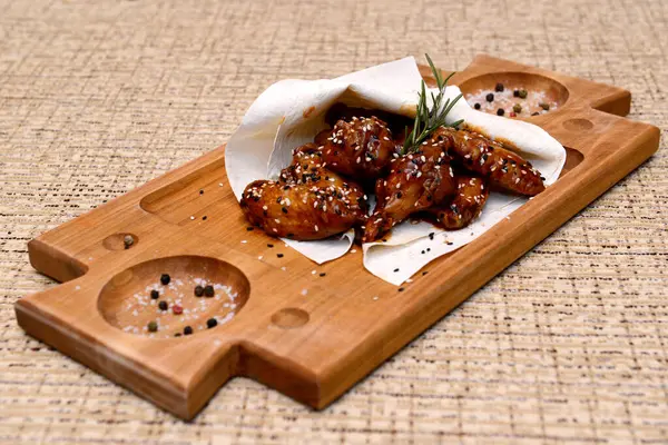 Geleneksel Romanya yemekleri için menü