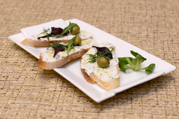 Geleneksel Romanya yemekleri için menü