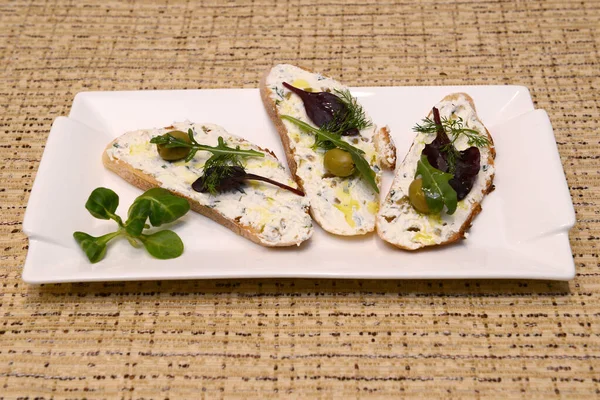 Geleneksel Romanya yemekleri için menü