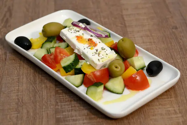 Geleneksel Romanya yemekleri için menü