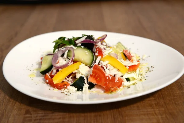 Geleneksel Romanya yemekleri için menü