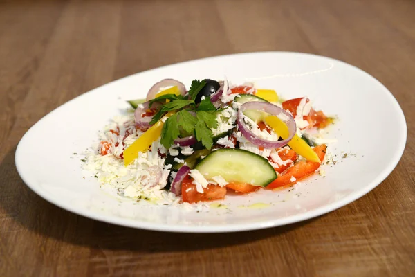 Geleneksel Romanya yemekleri için menü