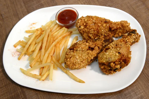 Geleneksel Romanya yemekleri için menü