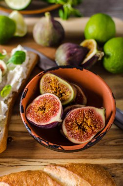 İncir ile taze baget