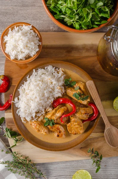 Delicious chicken curry — Stock Photo, Image