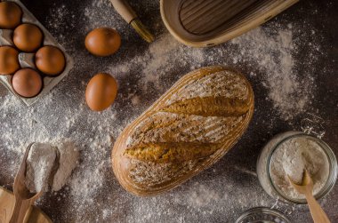 Ev yapımı hamur mayası ekmek rustik