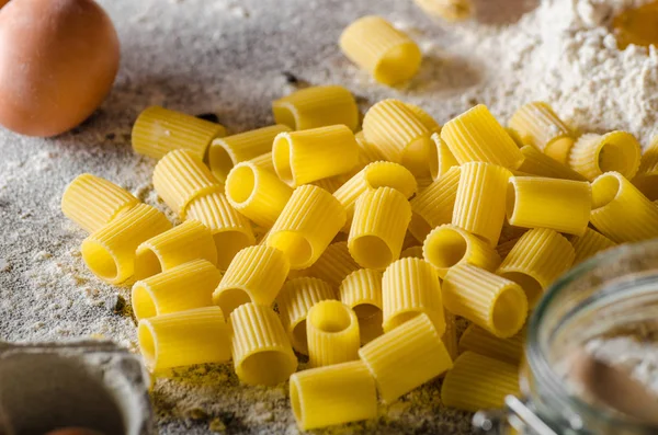 Hausgemachte Pasta bio — Stockfoto