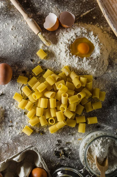 Huisgemaakte pasta bio — Stockfoto