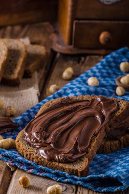 Fındık lezzetli yayılmış