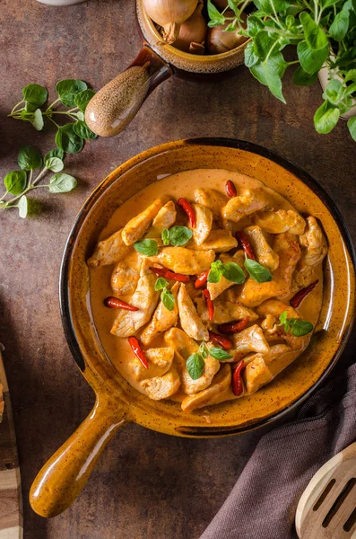 Delicioso curry casero —  Fotos de Stock