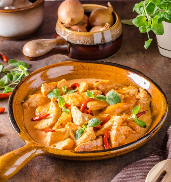 Heerlijke zelfgemaakte curry — Stockfoto