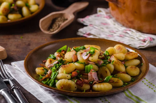 Fried homemade gnocchi — Stock Photo, Image