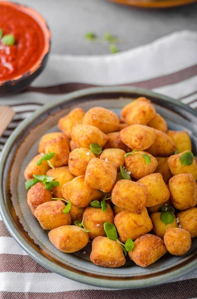 Mini croquetas fritas caseras — Foto de Stock