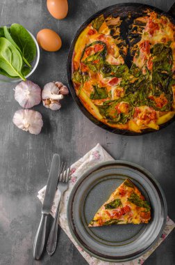 Fırında sebze frittata