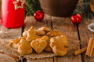 Noel candy, tanımlama bilgileri