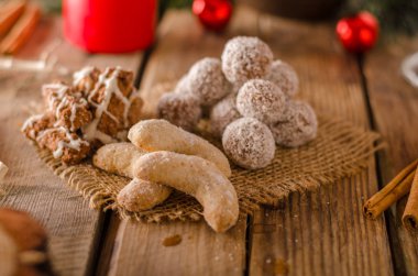 Noel candy, tanımlama bilgileri