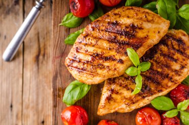 Tavuk biber biftek kavrulmuş sebze ile