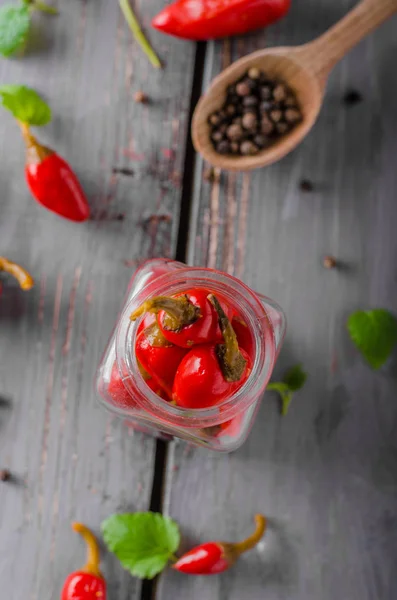 Fresh chilli pepper — Stock Photo, Image