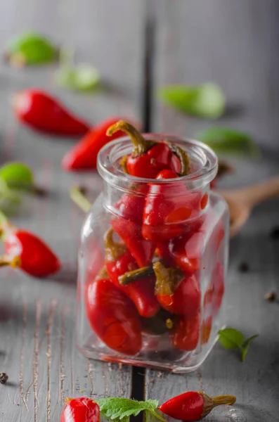 Fresh chilli pepper — Stock Photo, Image