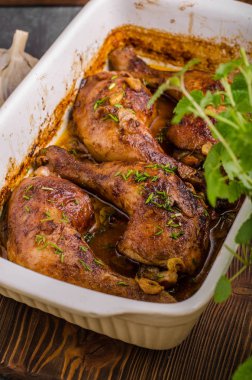 Sarımsak rosemary tavuk